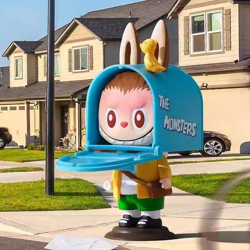 POPMART THE MONSTERS can't see me LABUBU blind box